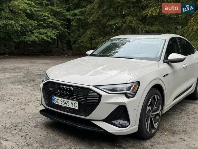 Бежевый Ауди E-Tron, объемом двигателя 0 л и пробегом 41 тыс. км за 39500 $, фото 8 на Automoto.ua