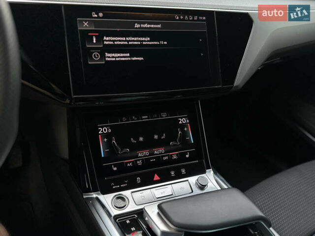 Бежевый Ауди E-Tron, объемом двигателя 0 л и пробегом 85 тыс. км за 42500 $, фото 81 на Automoto.ua
