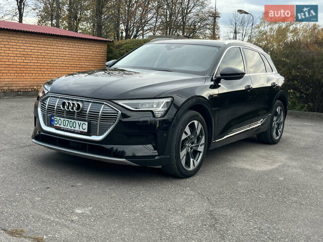 Чорний Ауді E-Tron, об'ємом двигуна 0 л та пробігом 109 тис. км за 32558 $, фото 11 на Automoto.ua