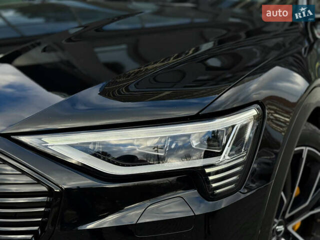 Черный Ауди E-Tron, объемом двигателя 0 л и пробегом 108 тыс. км за 33999 $, фото 4 на Automoto.ua