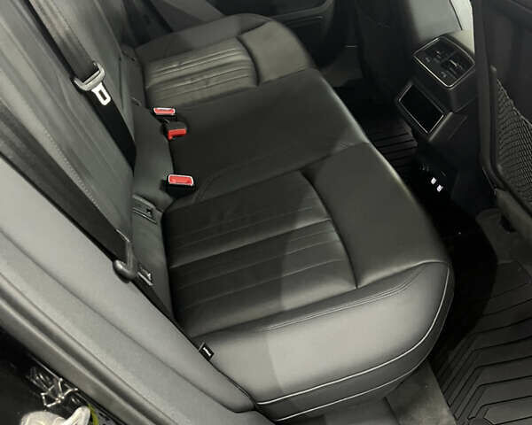 Чорний Ауді E-Tron, об'ємом двигуна 0 л та пробігом 109 тис. км за 32558 $, фото 30 на Automoto.ua