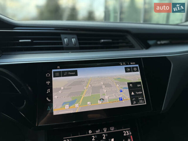 Черный Ауди E-Tron, объемом двигателя 0 л и пробегом 108 тыс. км за 33999 $, фото 46 на Automoto.ua