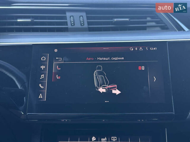 Черный Ауди E-Tron, объемом двигателя 0 л и пробегом 120 тыс. км за 28999 $, фото 36 на Automoto.ua