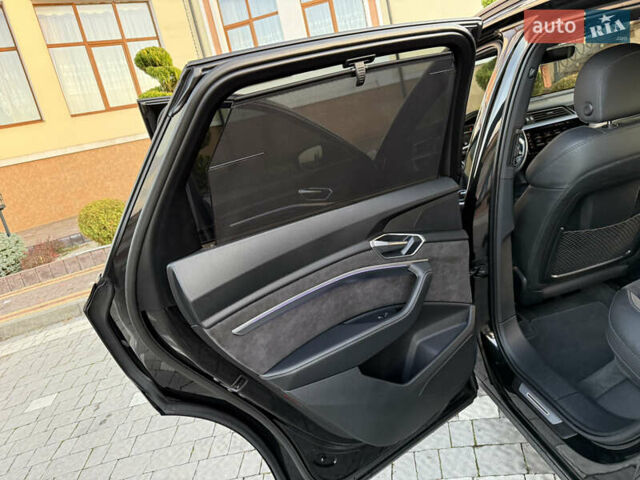 Черный Ауди E-Tron, объемом двигателя 0 л и пробегом 88 тыс. км за 31999 $, фото 69 на Automoto.ua