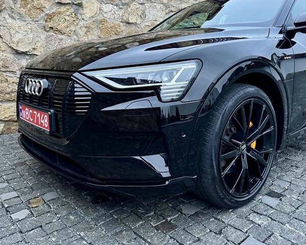 Черный Ауди E-Tron, объемом двигателя 0 л и пробегом 109 тыс. км за 28700 $, фото 18 на Automoto.ua