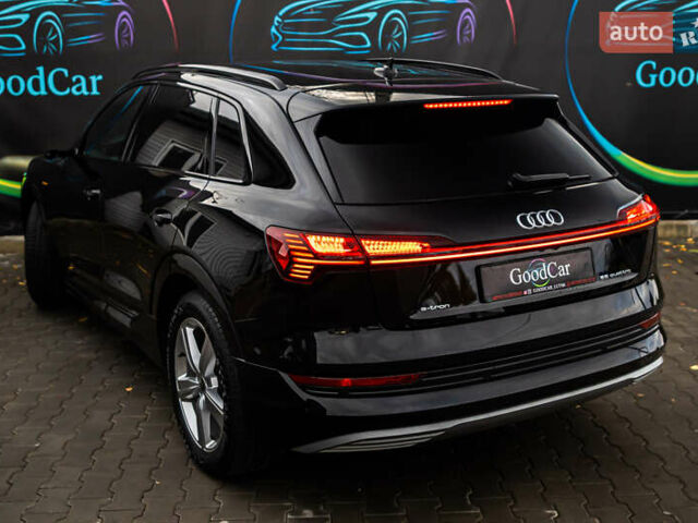 Чорний Ауді E-Tron, об'ємом двигуна 0 л та пробігом 100 тис. км за 31400 $, фото 28 на Automoto.ua