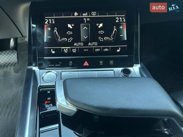 Черный Ауди E-Tron, объемом двигателя 0 л и пробегом 120 тыс. км за 28999 $, фото 23 на Automoto.ua