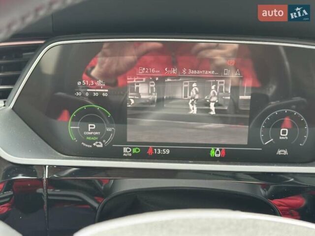 Черный Ауди E-Tron, объемом двигателя 0 л и пробегом 85 тыс. км за 31500 $, фото 62 на Automoto.ua