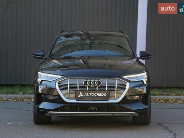 Черный Ауди E-Tron, объемом двигателя 0 л и пробегом 140 тыс. км за 31900 $, фото 1 на Automoto.ua
