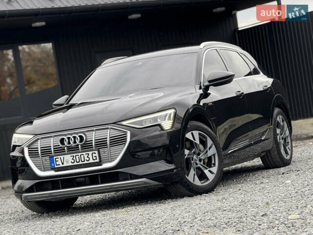 Черный Ауди E-Tron, объемом двигателя 0 л и пробегом 77 тыс. км за 30900 $, фото 16 на Automoto.ua