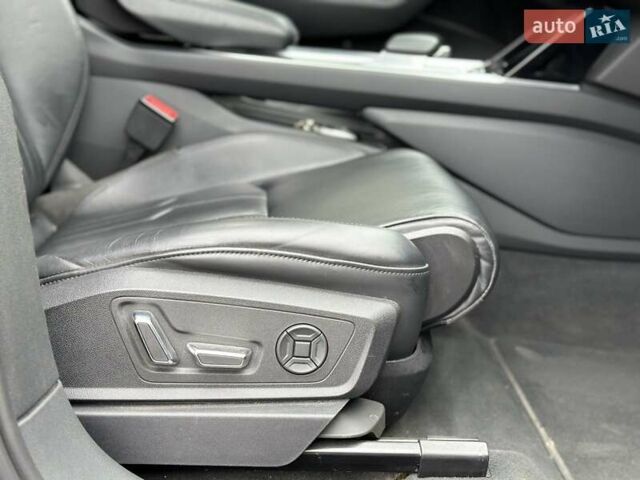 Черный Ауди E-Tron, объемом двигателя 0 л и пробегом 85 тыс. км за 31500 $, фото 19 на Automoto.ua