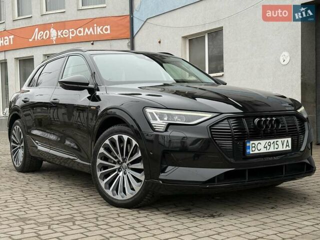 Чорний Ауді E-Tron, об'ємом двигуна 0 л та пробігом 76 тис. км за 31000 $, фото 4 на Automoto.ua