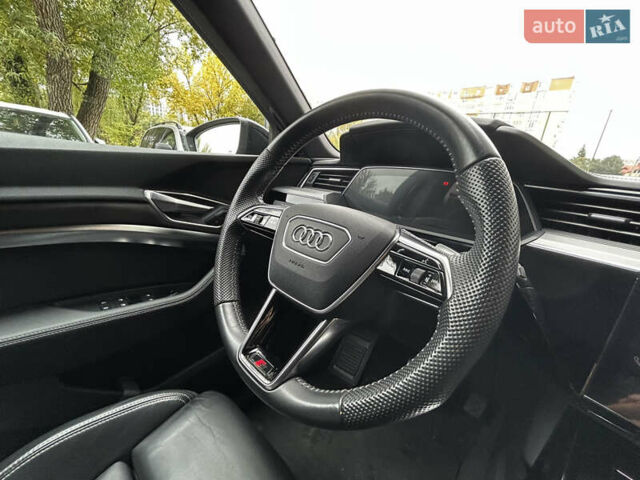 Черный Ауди E-Tron, объемом двигателя 0 л и пробегом 101 тыс. км за 29350 $, фото 60 на Automoto.ua