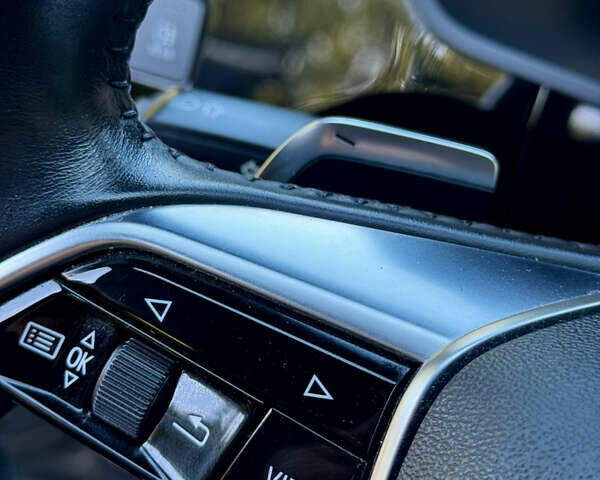 Черный Ауди E-Tron, объемом двигателя 0 л и пробегом 128 тыс. км за 28200 $, фото 67 на Automoto.ua