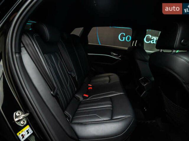 Чорний Ауді E-Tron, об'ємом двигуна 0 л та пробігом 100 тис. км за 31400 $, фото 46 на Automoto.ua
