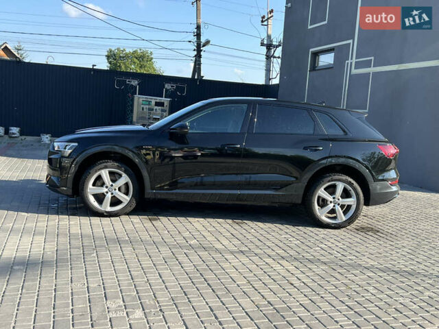 Черный Ауди E-Tron, объемом двигателя 0 л и пробегом 168 тыс. км за 25999 $, фото 16 на Automoto.ua