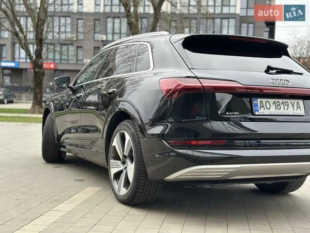 Черный Ауди E-Tron, объемом двигателя 0 л и пробегом 85 тыс. км за 31500 $, фото 3 на Automoto.ua