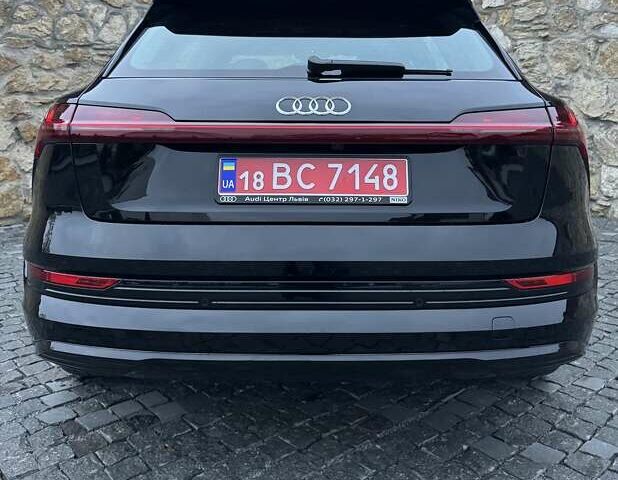 Черный Ауди E-Tron, объемом двигателя 0 л и пробегом 109 тыс. км за 28700 $, фото 12 на Automoto.ua