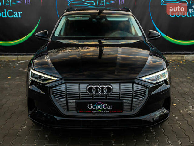 Черный Ауди E-Tron, объемом двигателя 0 л и пробегом 133 тыс. км за 28900 $, фото 6 на Automoto.ua