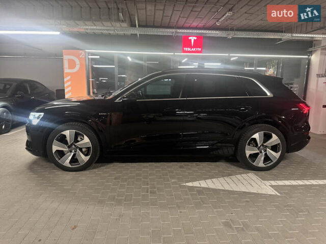 Черный Ауди E-Tron, объемом двигателя 0 л и пробегом 140 тыс. км за 31900 $, фото 6 на Automoto.ua