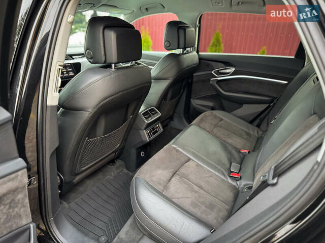 Чорний Ауді E-Tron, об'ємом двигуна 0 л та пробігом 140 тис. км за 26000 $, фото 73 на Automoto.ua