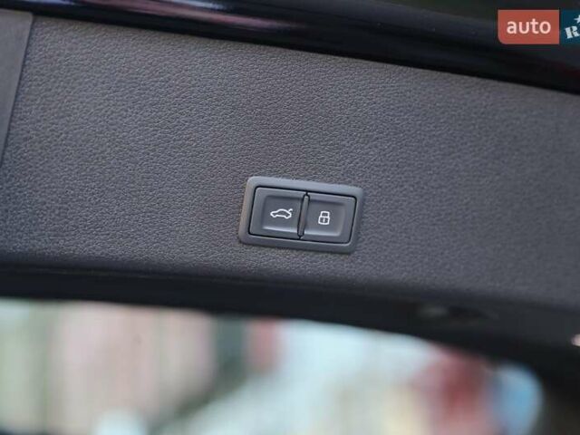 Черный Ауди E-Tron, объемом двигателя 0 л и пробегом 140 тыс. км за 31900 $, фото 29 на Automoto.ua