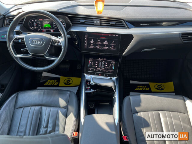 Черный Ауди E-Tron, объемом двигателя 95 л и пробегом 157 тыс. км за 31000 $, фото 14 на Automoto.ua