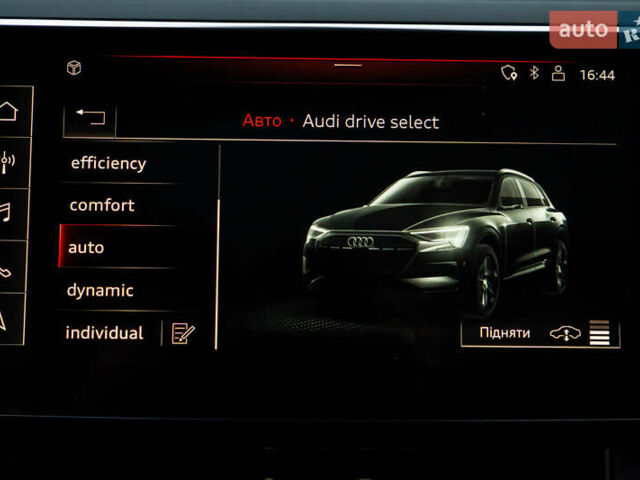 Черный Ауди E-Tron, объемом двигателя 0 л и пробегом 133 тыс. км за 28900 $, фото 85 на Automoto.ua