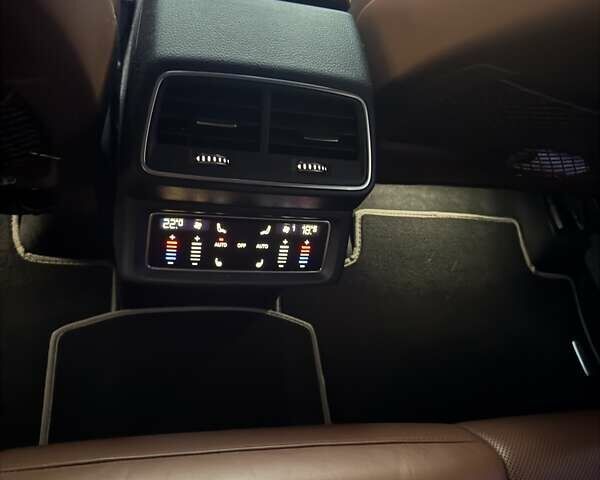 Черный Ауди E-Tron, объемом двигателя 0 л и пробегом 40 тыс. км за 37900 $, фото 27 на Automoto.ua