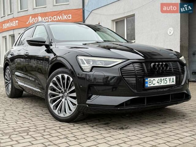 Чорний Ауді E-Tron, об'ємом двигуна 0 л та пробігом 76 тис. км за 31000 $, фото 7 на Automoto.ua