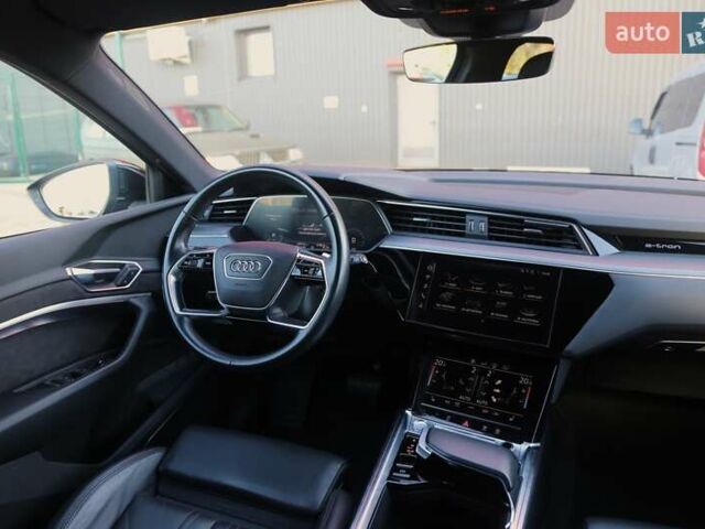 Черный Ауди E-Tron, объемом двигателя 0 л и пробегом 140 тыс. км за 31900 $, фото 12 на Automoto.ua