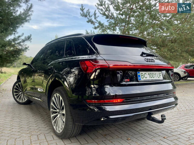 Черный Ауди E-Tron, объемом двигателя 0 л и пробегом 142 тыс. км за 37000 $, фото 5 на Automoto.ua