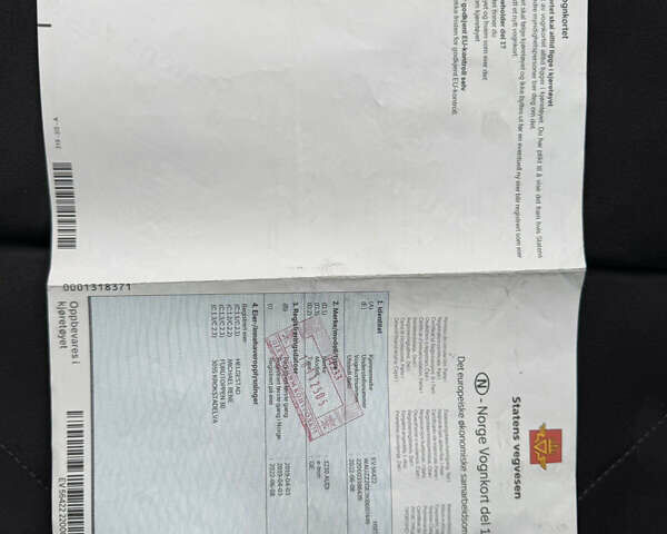 Чорний Ауді E-Tron, об'ємом двигуна 0 л та пробігом 142 тис. км за 23500 $, фото 25 на Automoto.ua