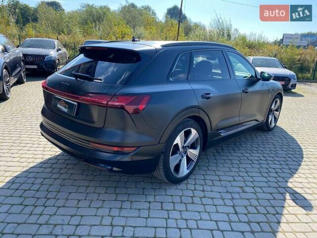 Черный Ауди E-Tron, объемом двигателя 0 л и пробегом 81 тыс. км за 34950 $, фото 8 на Automoto.ua