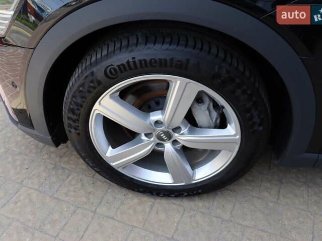 Чорний Ауді E-Tron, об'ємом двигуна 0 л та пробігом 86 тис. км за 29800 $, фото 4 на Automoto.ua