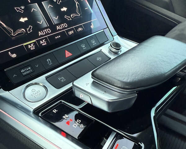 Черный Ауди E-Tron, объемом двигателя 0 л и пробегом 77 тыс. км за 30900 $, фото 37 на Automoto.ua