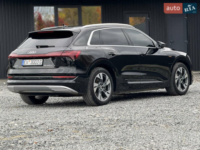 Черный Ауди E-Tron, объемом двигателя 0 л и пробегом 77 тыс. км за 30900 $, фото 25 на Automoto.ua