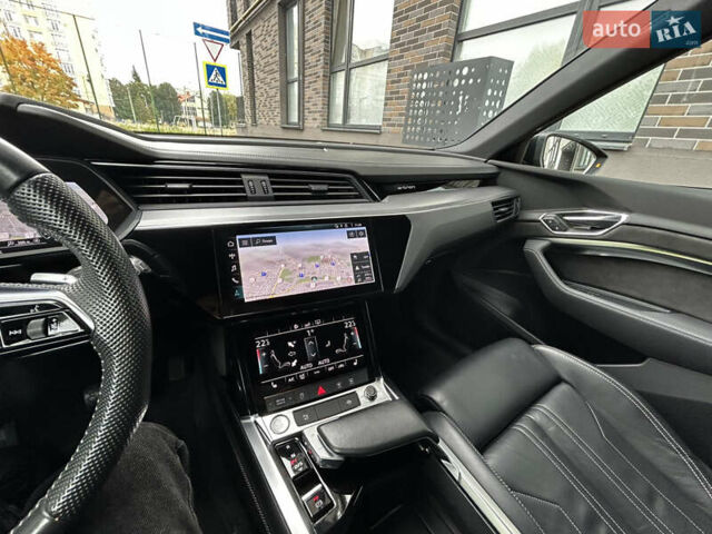 Черный Ауди E-Tron, объемом двигателя 0 л и пробегом 101 тыс. км за 29350 $, фото 48 на Automoto.ua