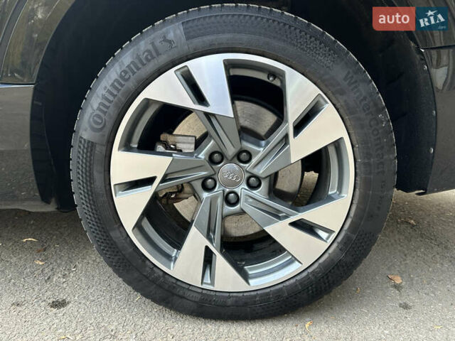 Черный Ауди E-Tron, объемом двигателя 0 л и пробегом 120 тыс. км за 28999 $, фото 13 на Automoto.ua