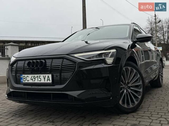 Чорний Ауді E-Tron, об'ємом двигуна 0 л та пробігом 76 тис. км за 31000 $, фото 9 на Automoto.ua