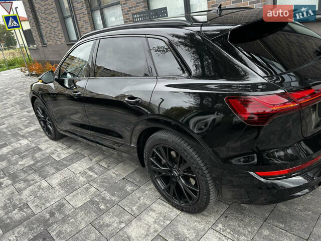 Черный Ауди E-Tron, объемом двигателя 0 л и пробегом 101 тыс. км за 29350 $, фото 18 на Automoto.ua