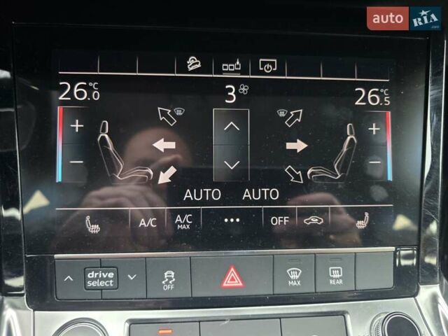 Чорний Ауді E-Tron, об'ємом двигуна 0 л та пробігом 135 тис. км за 22900 $, фото 23 на Automoto.ua