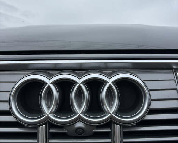 Черный Ауди E-Tron, объемом двигателя 0 л и пробегом 151 тыс. км за 27700 $, фото 12 на Automoto.ua