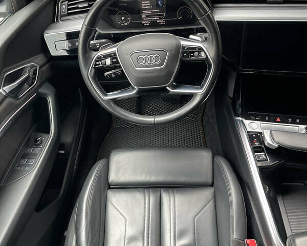 Черный Ауди E-Tron, объемом двигателя 0 л и пробегом 114 тыс. км за 28900 $, фото 17 на Automoto.ua