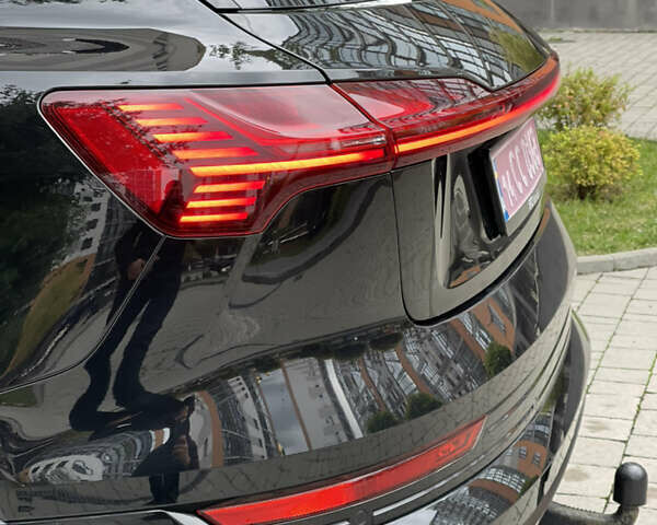 Черный Ауди E-Tron, объемом двигателя 0 л и пробегом 114 тыс. км за 29600 $, фото 12 на Automoto.ua