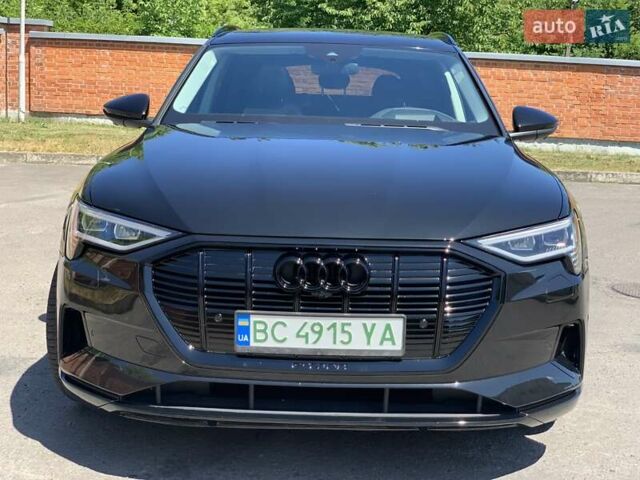 Черный Ауди E-Tron, объемом двигателя 0 л и пробегом 65 тыс. км за 29900 $, фото 10 на Automoto.ua