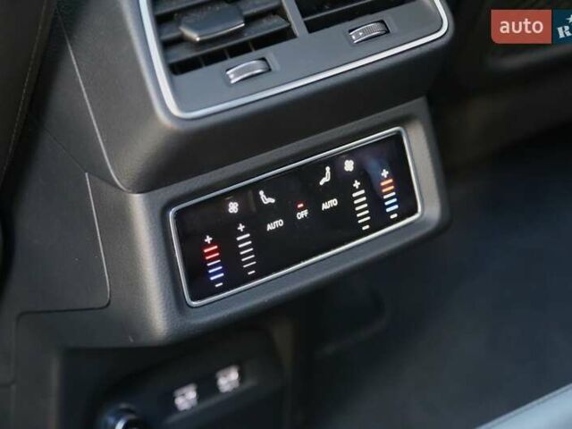 Черный Ауди E-Tron, объемом двигателя 0 л и пробегом 140 тыс. км за 31900 $, фото 21 на Automoto.ua