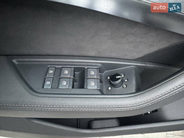 Черный Ауди E-Tron, объемом двигателя 0 л и пробегом 134 тыс. км за 27800 $, фото 39 на Automoto.ua