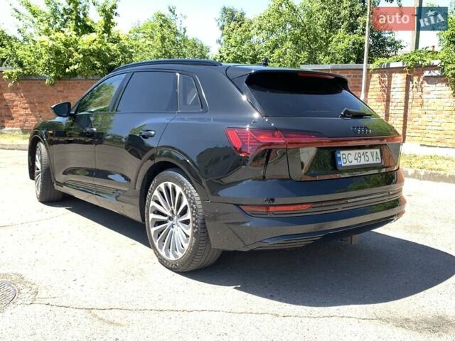 Черный Ауди E-Tron, объемом двигателя 0 л и пробегом 65 тыс. км за 29900 $, фото 5 на Automoto.ua