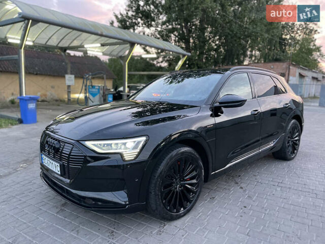 Черный Ауди E-Tron, объемом двигателя 0 л и пробегом 169 тыс. км за 28200 $, фото 30 на Automoto.ua